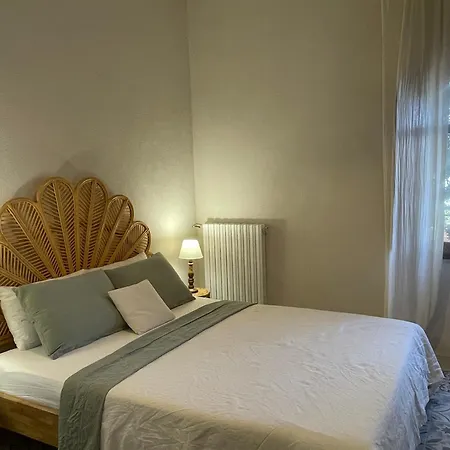 Alojamento de Acomodação e Pequeno-almoço Il Castello 3*